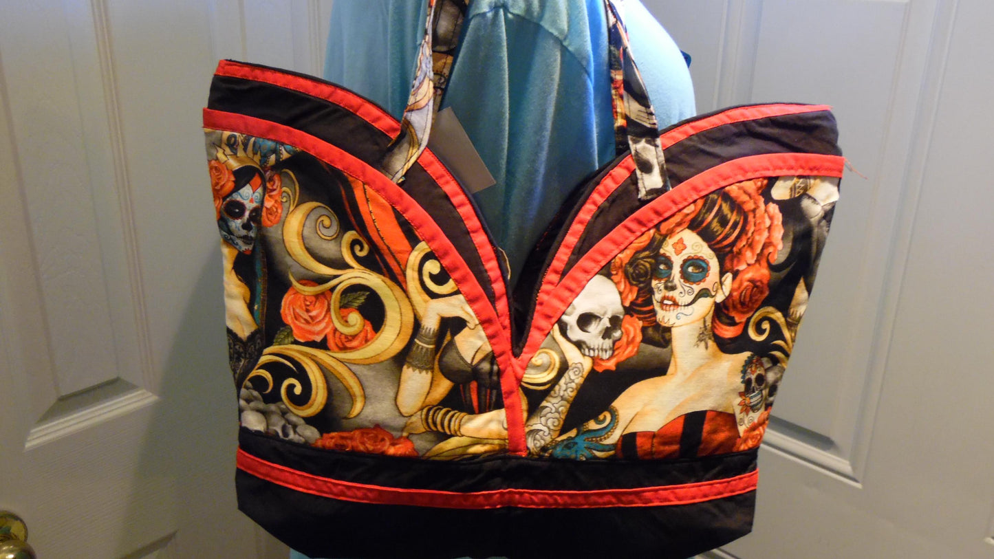 Las Elegantes Large Pocket Tote