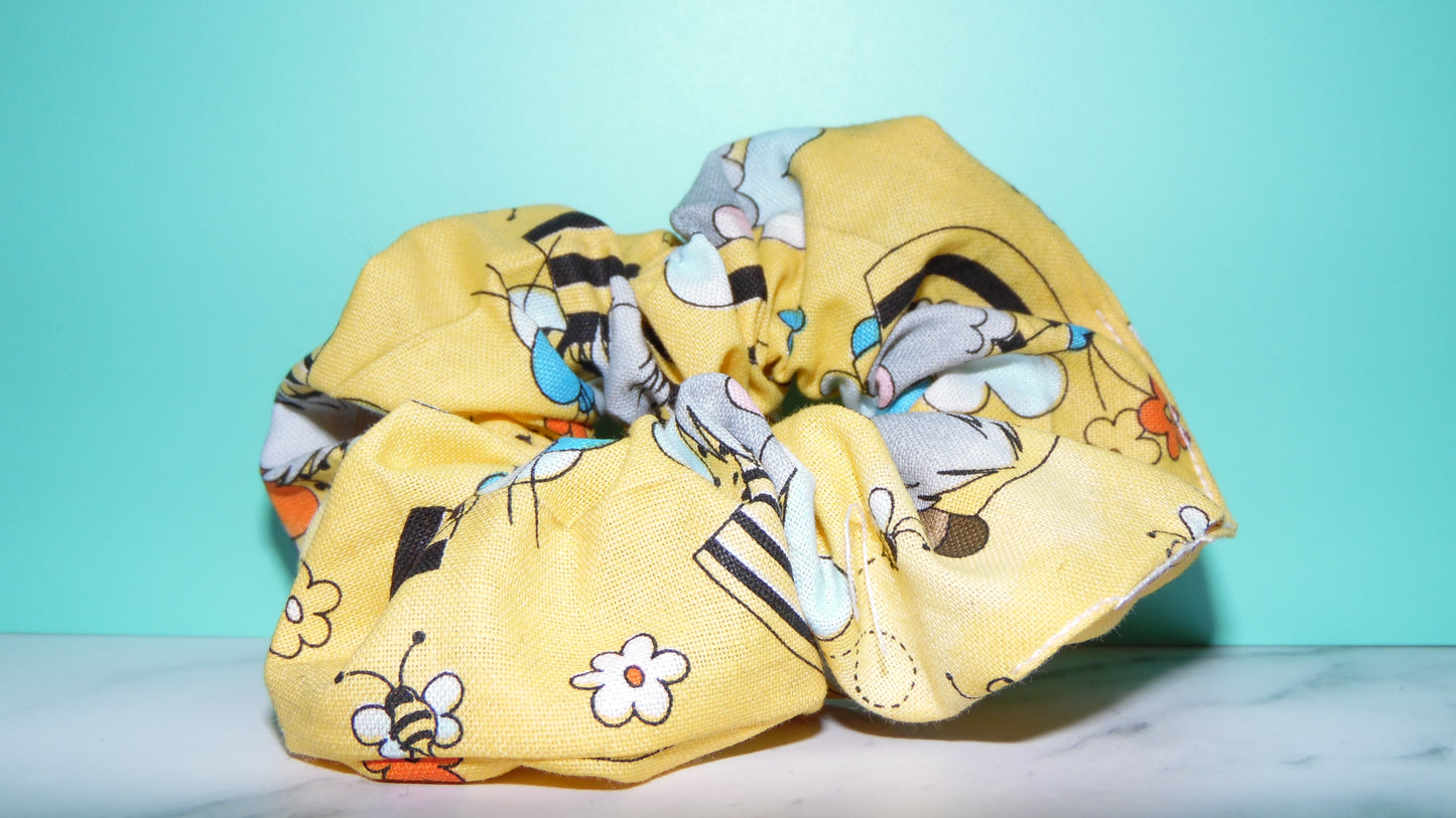 Hair Scrunchy Bee Gnome