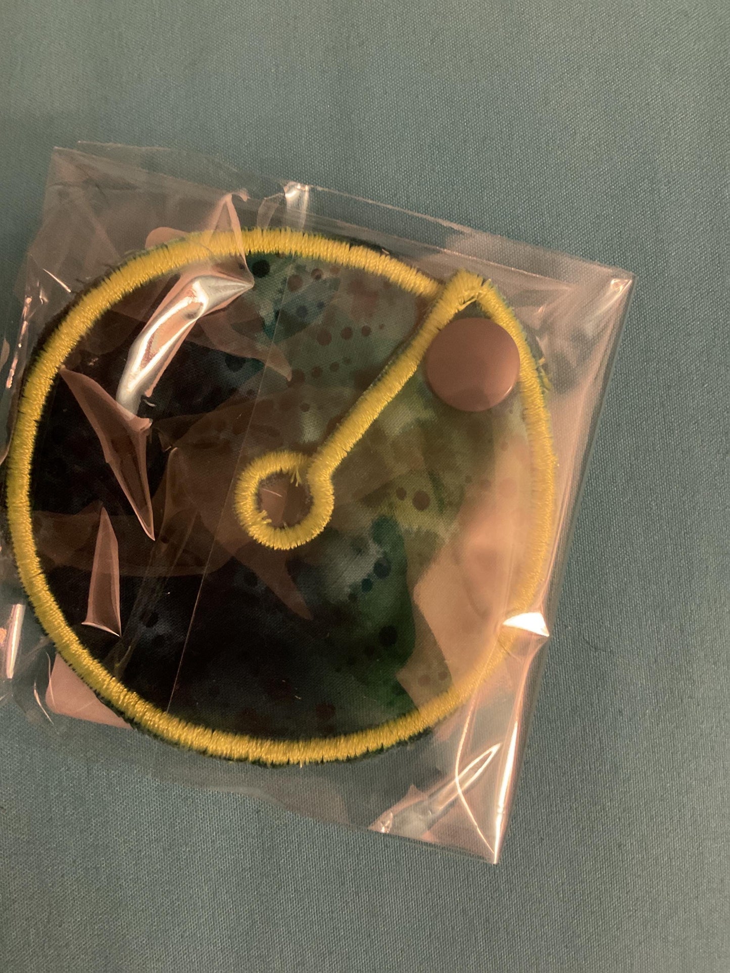 Absorbent Pads In Dark Batik