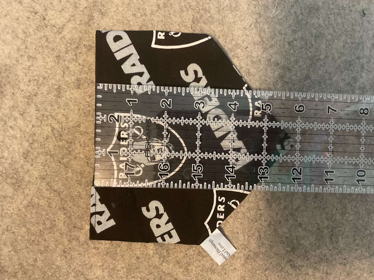 🐾 "No-Collar" Pet Scrunchy Bandanna Raiders