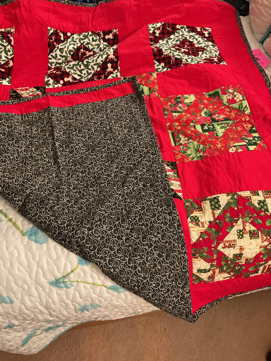 Christmas Lap Quilt