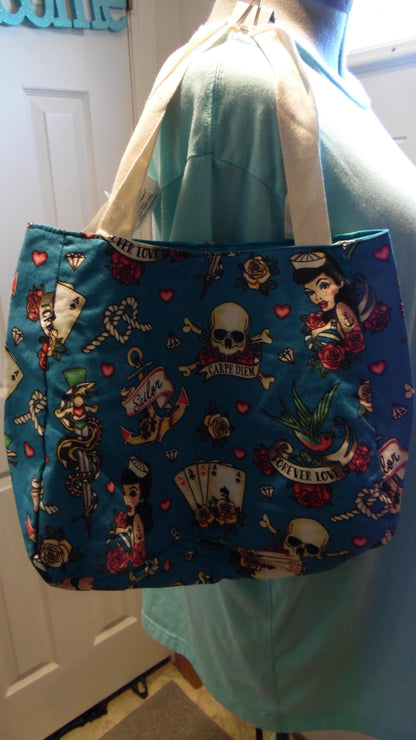 Retro Turquoise Design of Pinup Girl