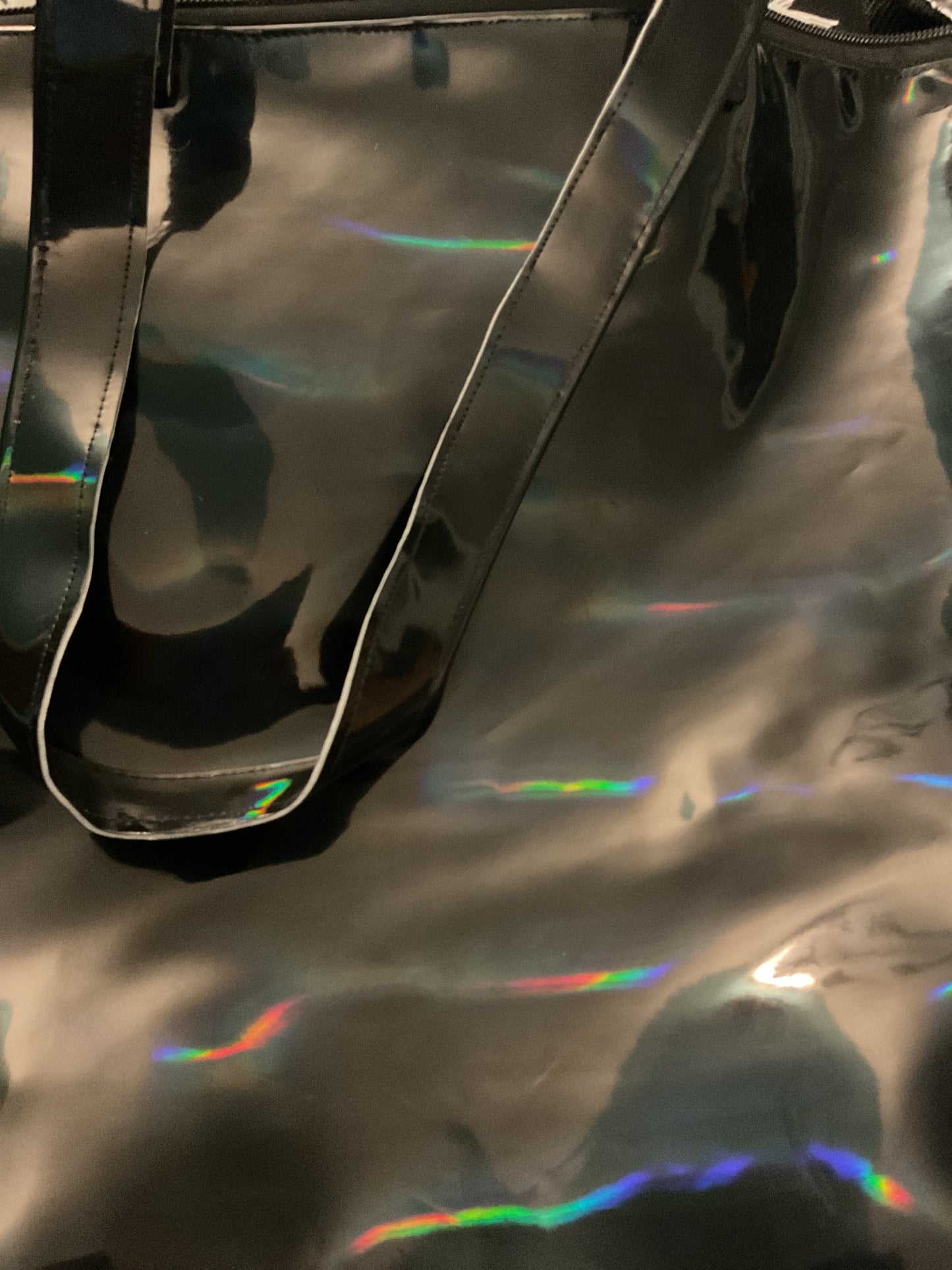 Tote holographic