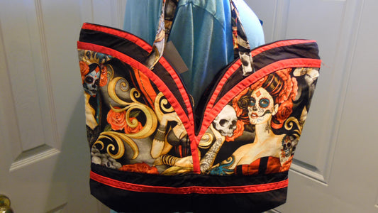 Las Elegantes Large Petal Pocket Tote