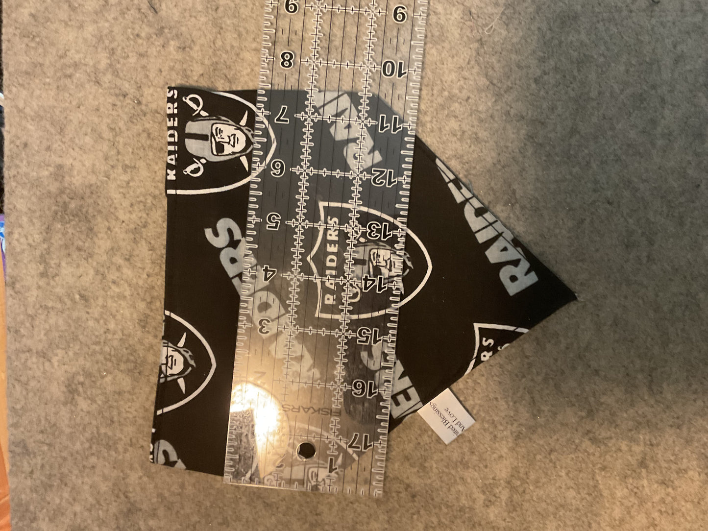 🐾 "No-Collar" Pet Scrunchy Bandanna Raiders