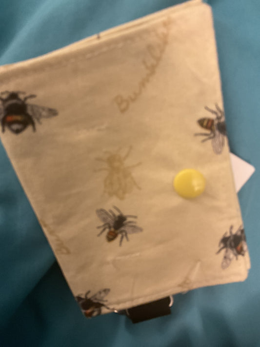 Card Wallet in Bees