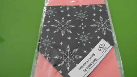 Over the Collar Bandana Black and White Snowflakes