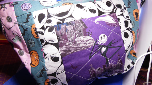 Nightmare B4 Christmas Quilted Zipper Bag