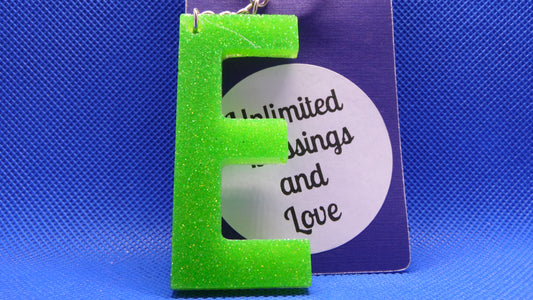 Resin Key Ring Letter "E"