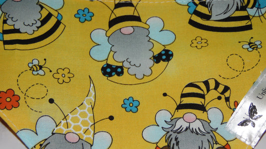 🐾 "No-Collar" Pet Scrunchy Bandanna Gnome Bee
