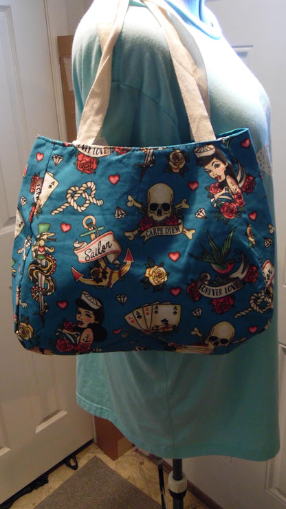 Retro Turquoise Design of Pinup Girl